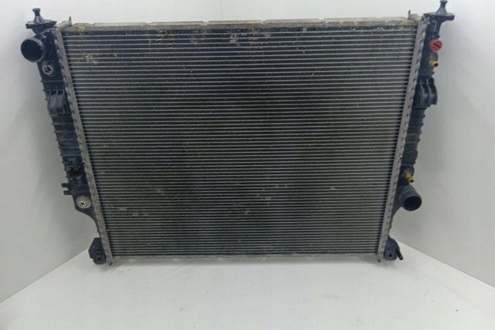 RADIATEUR EAU MERCEDES-BENZ M (W164) A2515000003 3.5L GASOLINE 200KW 2006