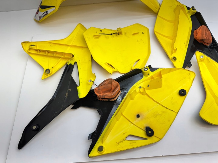 SUZUKI RMZ RM-Z 250 450 ENSEMBLE PLASTIQUE PLASTIQUE PARE-SOLEIL