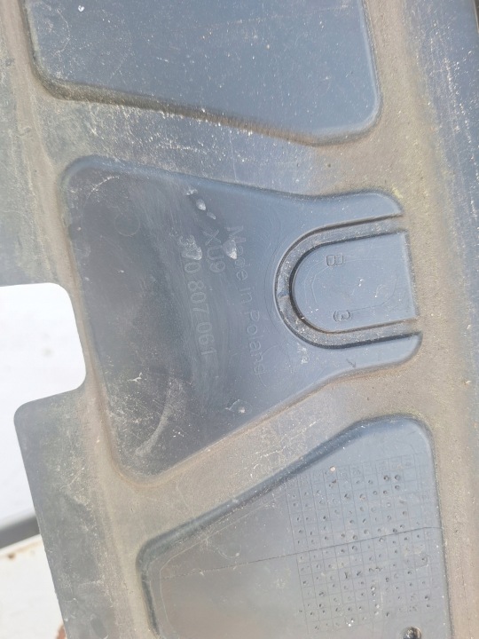 SKODA SUPER B PROTECTION SOUS PARE-CHOCS PLAQUE MOTEUR MOTEUR 3V0807061