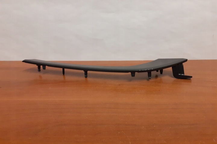 MOULURE DÉCORATIVE FLANC AVANT DROITS PORTES AUDI Q7 (4M) 4M0867410N 2015