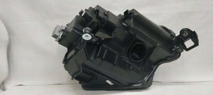 SKODA KAROQ LIFT 21- PHARE GAUCHE AVANT COMPLET LED 57B941035B
