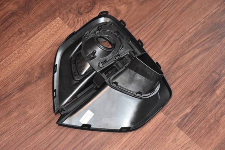 GRILLE DANS PARE-CHOCS DROITE AVANT KIA SPORTAGE IV 4 QL