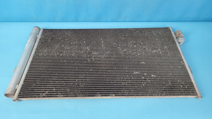BMW 5' G31 518D TOURING 18R RADIATEUR CLIMATISATION 9364258