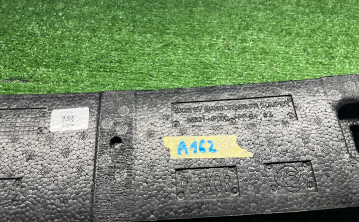 POUTRE AMORTISSEUR POLYSTYRÈNE PARE-CHOCS AVANT HYUNDAI KONA II 2023- ORIGINE 86521