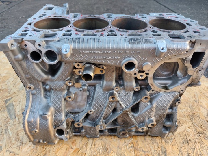 MERCEDES W177 AMG 45 AVEC BLOC MOTEUR M139980
