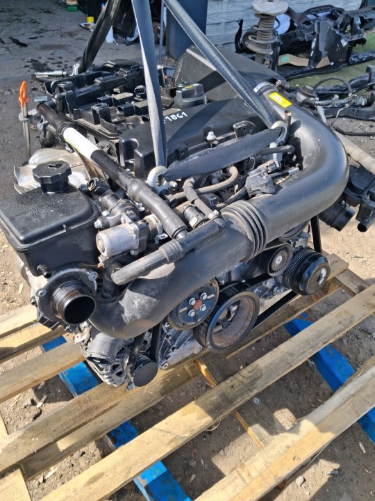 MERCEDES SLK 200 250 SILNOK COMPLET 1.8 A2710108446 271861