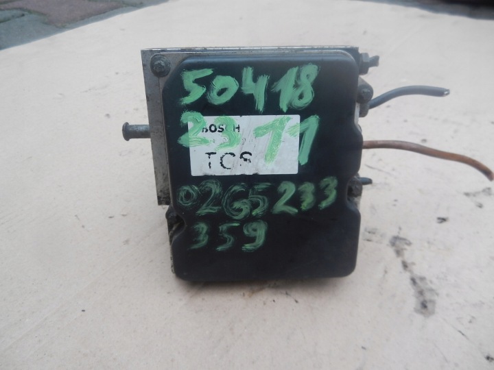 POMPE CONTRÔLEUR ABS IVECO DAILY 06-
