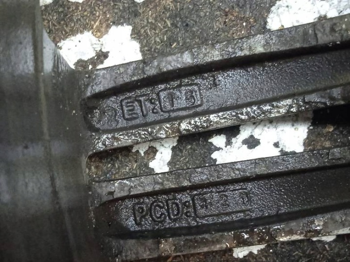 JANTE ALUMINIUM R19 5X120 ET20 OC72MM 19X8,5J BMW PAJACZKI