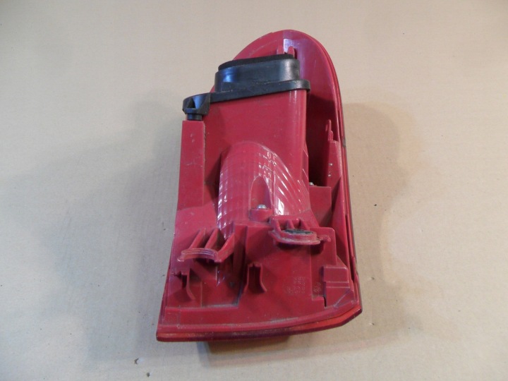 VW TIGUAN PHARE GAUCHE ARRIÈRE ARRIÈRE 178933