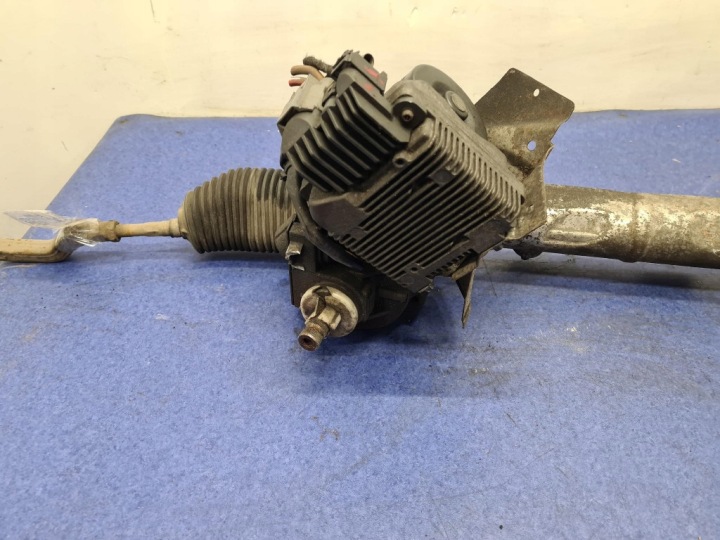 MERCEDES ESSENCE B 180 CDI W245 CRÉMAILLÈRE DE DIRECTION 6700001319