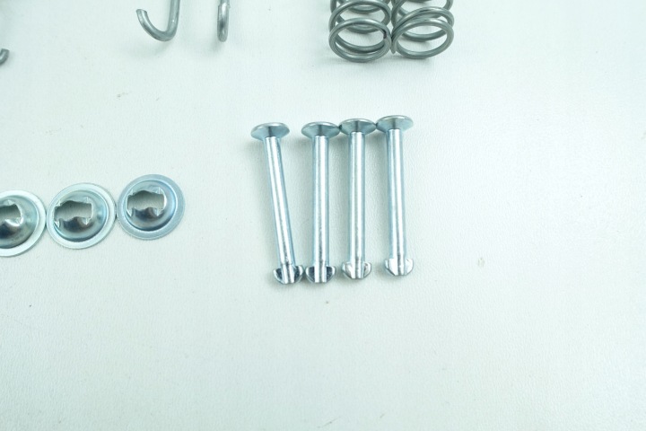 NK RESSORTS PLAQUETTES FREIN VW T.