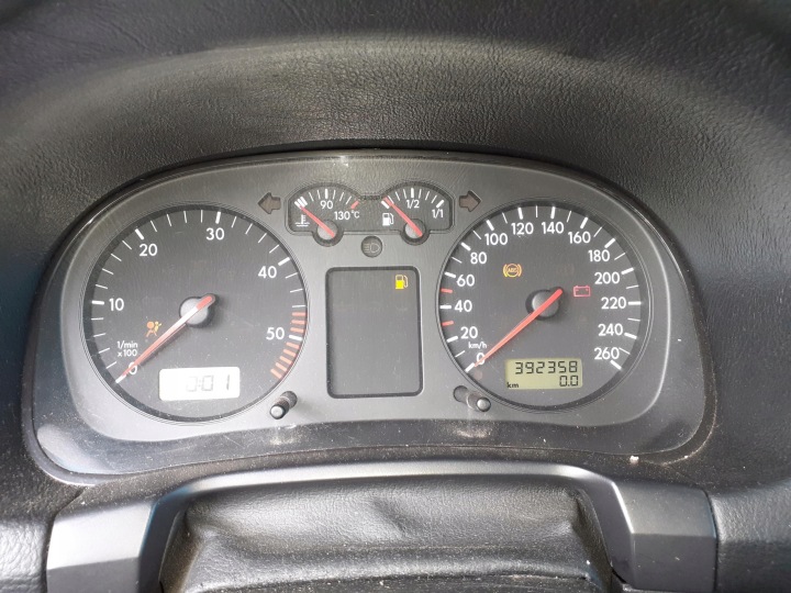 COMPTEUR VW GOLF IV 1.9 TDI 1J0920805G 0263628003
