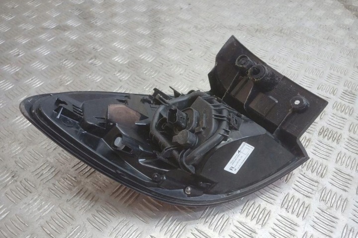PHARE DROITE ARRIÈRE RENAULT CAPTUR (J5_) 265506738R 0.9L GASOLINE 2018