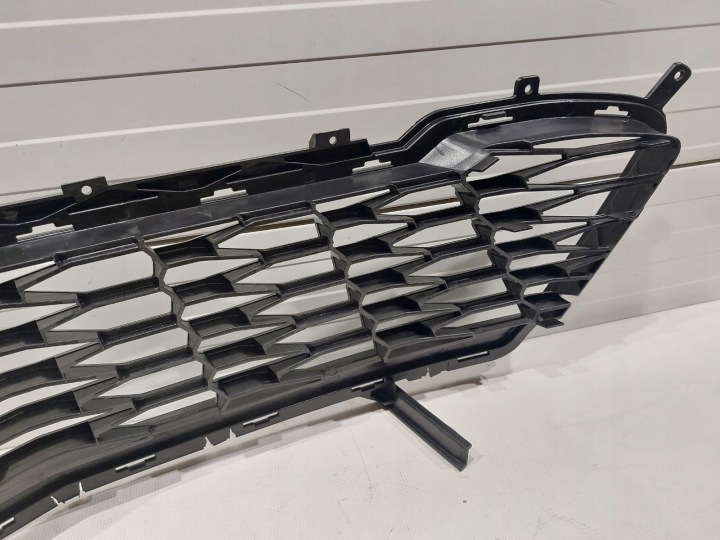 CHEVROLET CAMARO 2016 2018 INFÉRIEURE GRILLE ADMISSION AIR AVANT (23505817)