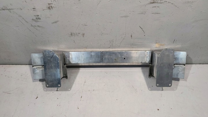 POUTRE RENFORCEMENT PARE-CHOCS AVANT NIO ES8 II 23-