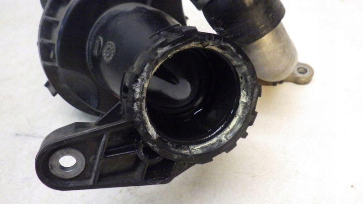 TUYAU TURBO TURBINES TRAFIC III VIVARO B TALENTO 1.6 DCI 165761844R