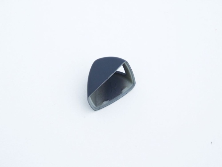 CAPUCHON GRUNT. LAVE-GLACE PHARES DROIT BMW E87