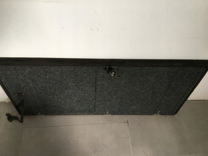 PLANCHER BOÎTE À GANTS PLAQUE TAPIS COUVERCLES DE COFFRE NOIRE MERCEDES W124 UNIVERSEL S124