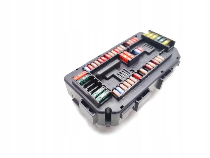 BMW 3 SERIES CHÂSSIS MODULE FUSIBLES 320D DIESEL 120KW (163 HP) 9224879