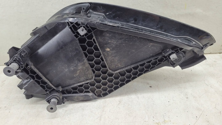 PORSCHE CAYENNE 3 III 9Y0 PHARE DROITE AVANT AVANT PROJECTEUR 9Y0941060M