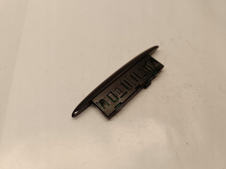 MERCEDES-BENZ C W204 MONITEUR PDC A1725420023 2013