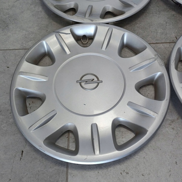 ENJOLIVEURS CHAPEAU 15 OPEL VECRTA C 90576185 NR59 JEU