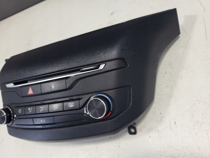 PANNEAU COMMANDE CLIMATISATION 96777653ZD 308 T9 PEUGEOT
