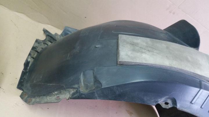 PASSAGE DE ROUE GAUCHE OU DROIT AVANT VW PASSAT B8 3G0805777A