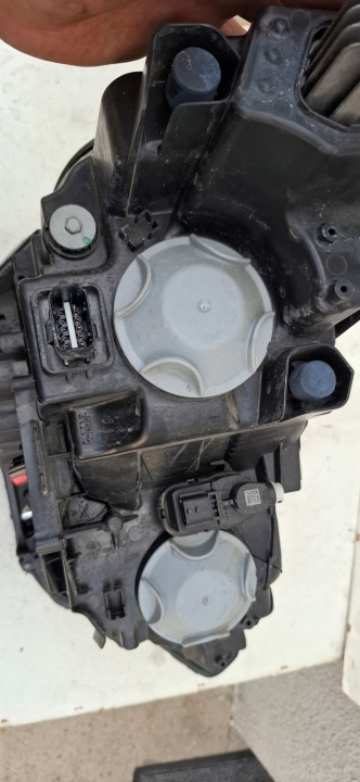RENAULT KANGOO III IV 2021- PHARE GAUCHE AVANT AVEC LED 260608411R EUROPE