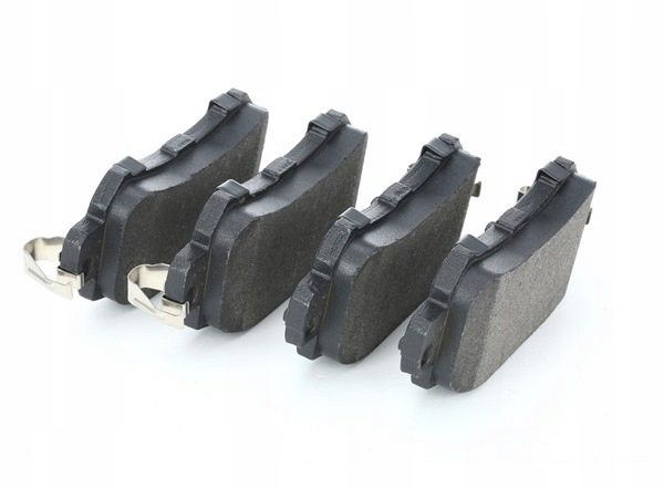 KIT VERS ÉCHANGES PLAQUETTES FREINS STARK SKBP-0011150 ARRIÈRE VERS MAZDA CX-5