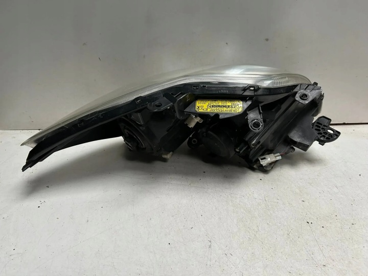 PROJECTEUR XÉNON TOYOTA AURIS I