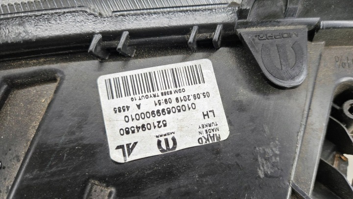 FIAT DOBLO 2 LIFT 15- PROJECTEUR PHARE GAUCHE AVANT AVANT 01050699900010