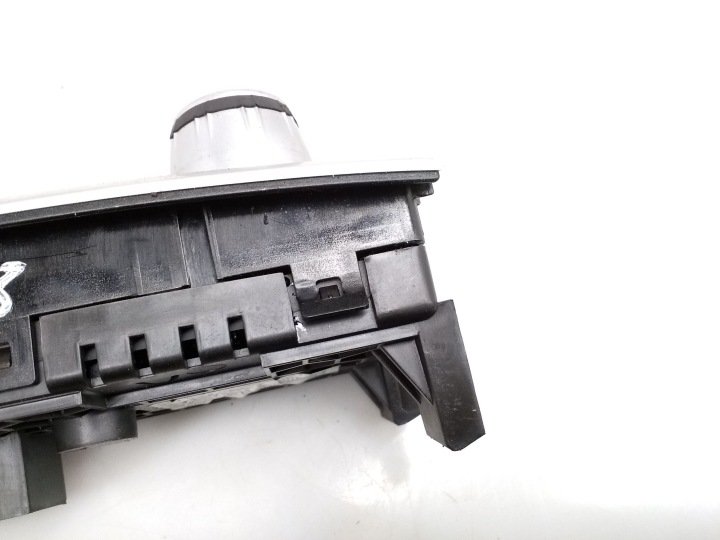 PANNEAU CLIMATISATION BMW 7 G11 G12 6834406