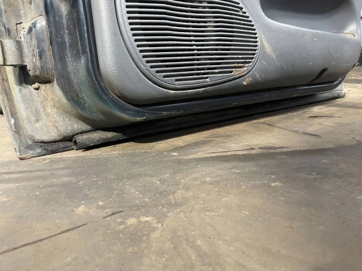 FIAT PALIO UNIVERSEL PORTES DROIT AVANT 344/A