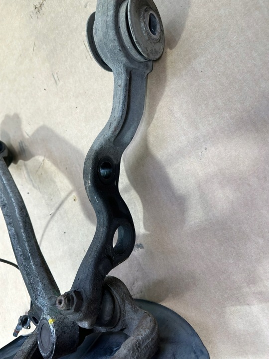 ROTULE DE DIRECTION GAUCHE AVANT GAUCHE AVANT BRAS DE SUSPENSION MERCEDES SL R230, W230 ZA