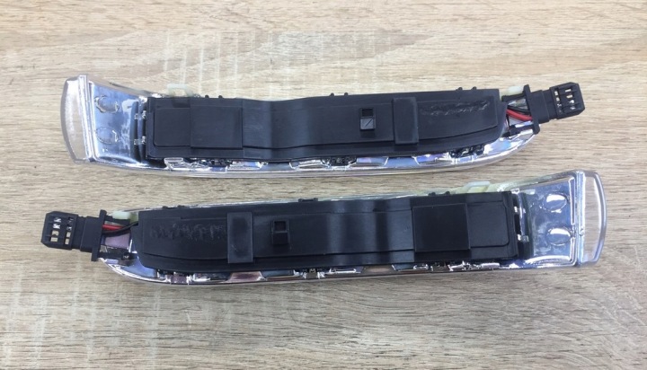 CLIGNOTANTS DANS RÉTROVISEURS GAUCHE DROIT VERS MERCEDES W220 W215 LIFT LCI