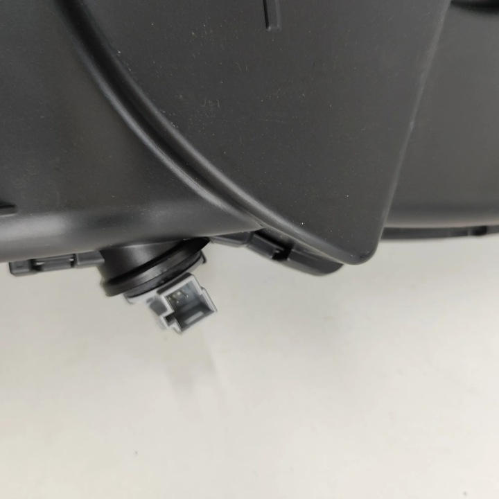 PIÈCE KANALU ADMISSION AIR MERCEDES-BENZ GLE (W167) EGP0084 29499720 2.0L