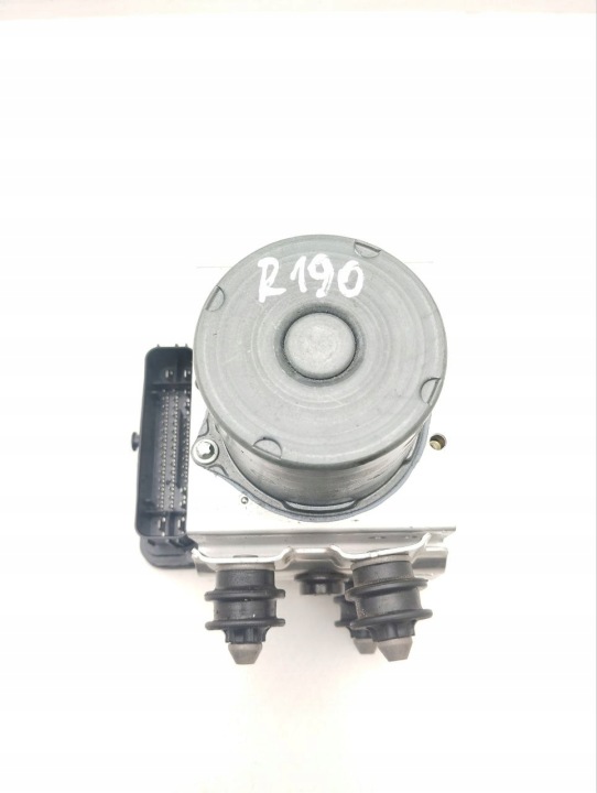 PORSCHE TAYCAN 9J1 2022 POMPES FREIN