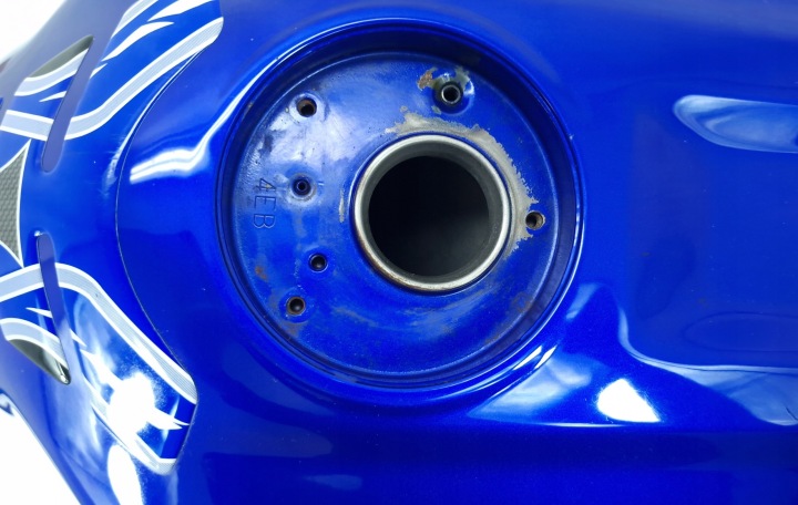 YAMAHA R1 RN04 RÉSERVOIR RÉSERVOIR CARBURANTS