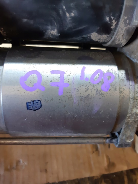 AUDI Q7 4L COMPRESSEUR SUSPENSIONS 7L8616006C