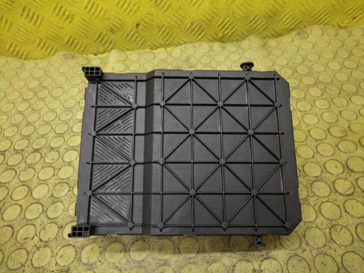 CITROEN C3 1.1 MODULE BOÎTE FUSIBLE 9648715380