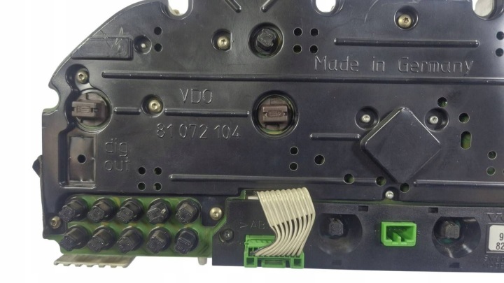 COMPTEUR COMPTEUR DE VITESSE VOLVO 850 9434075 2.3T5 R 2.0T5