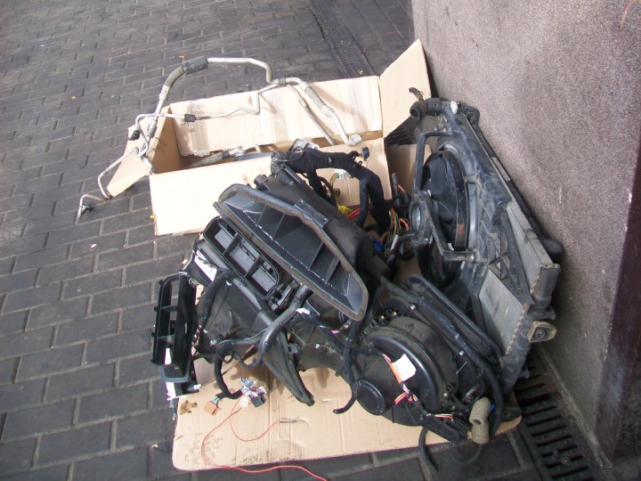 CLIMATISATION COMPLÈTE SEAT IBIZA III 6L 1.4 16V