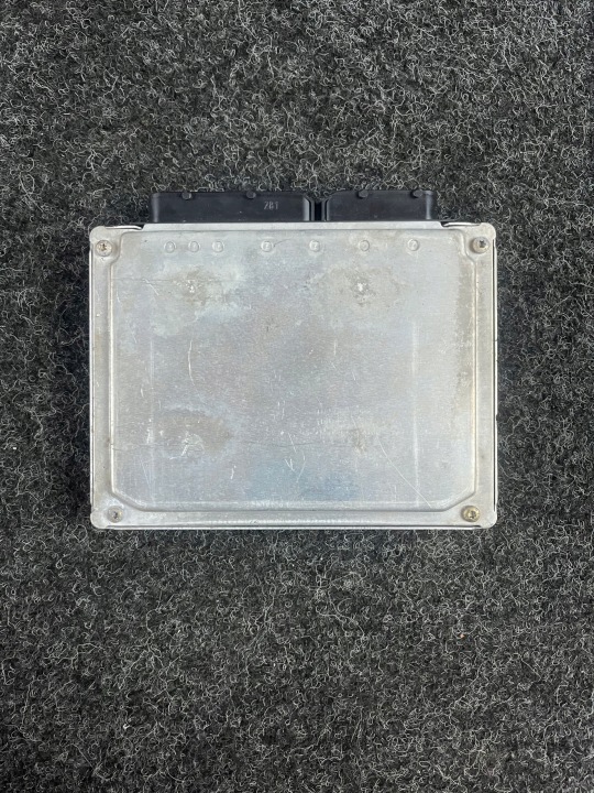 ORDINATEUR CONTRÔLEUR MOTEUR AUDI A4 B6 1.8T 8E0909518M 0261207778