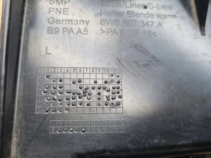 AUDI A5 2020 ARRIÈRE CÔTÉ GAUCHE ÉLÉMENTS DE FIXATION
