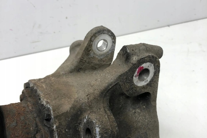 ROTULE DE DIRECTION ARRIÈRE GAUCHE BMW 5 (F10) 6796099 2.0L DIESEL 2011