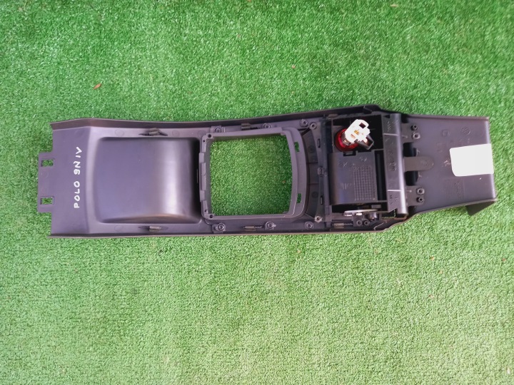 VW POLO IV 9N 01-05 OCULAIRE TUNNEL CENTRAL CENDRIER AVANT AVANT