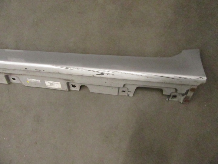 MOULURE REVÊTEMENT SEUIL GAUCHE BMW 5 F10 F11 TITANSILBER 354