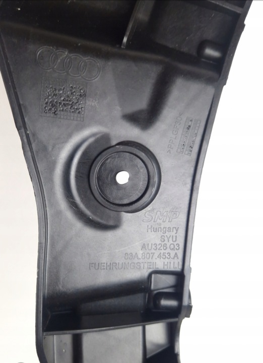 AUDI Q3 GLISSIÈRE FIXATION PARE-CHOCS GAUCHE ARRIÈRE 83A807453A HANDAN036