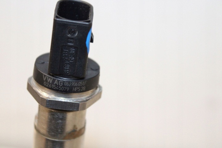 FIL COMBUSTIBLE AUDI A4 S4 B9 04E133320D